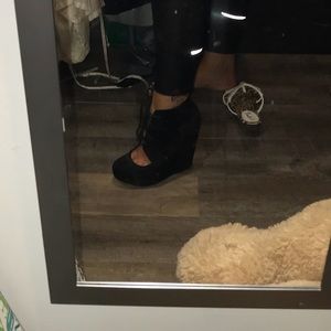 Black peek a boo lace wedge